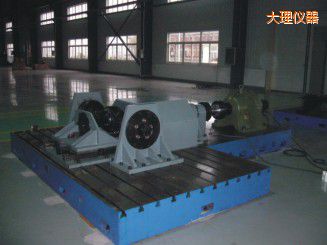 大理微機控制驅(qū)動橋總成扭轉(zhuǎn)試驗機